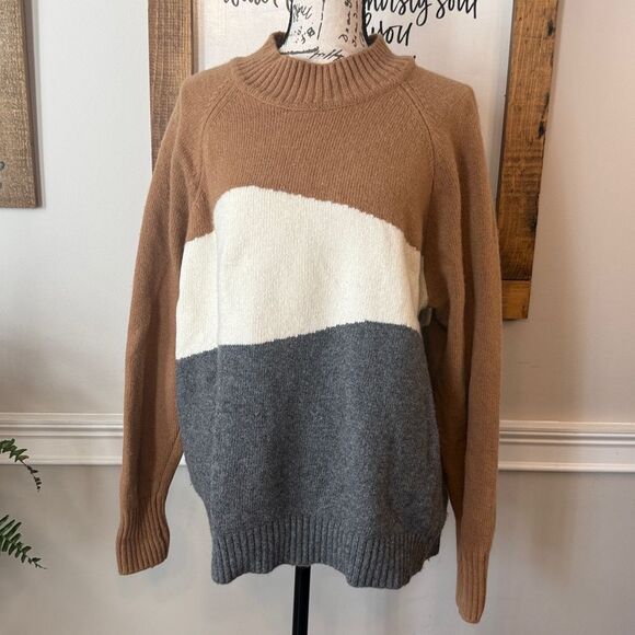 United By Blue Recycled Abstract Sweater - Picture 3 of 11